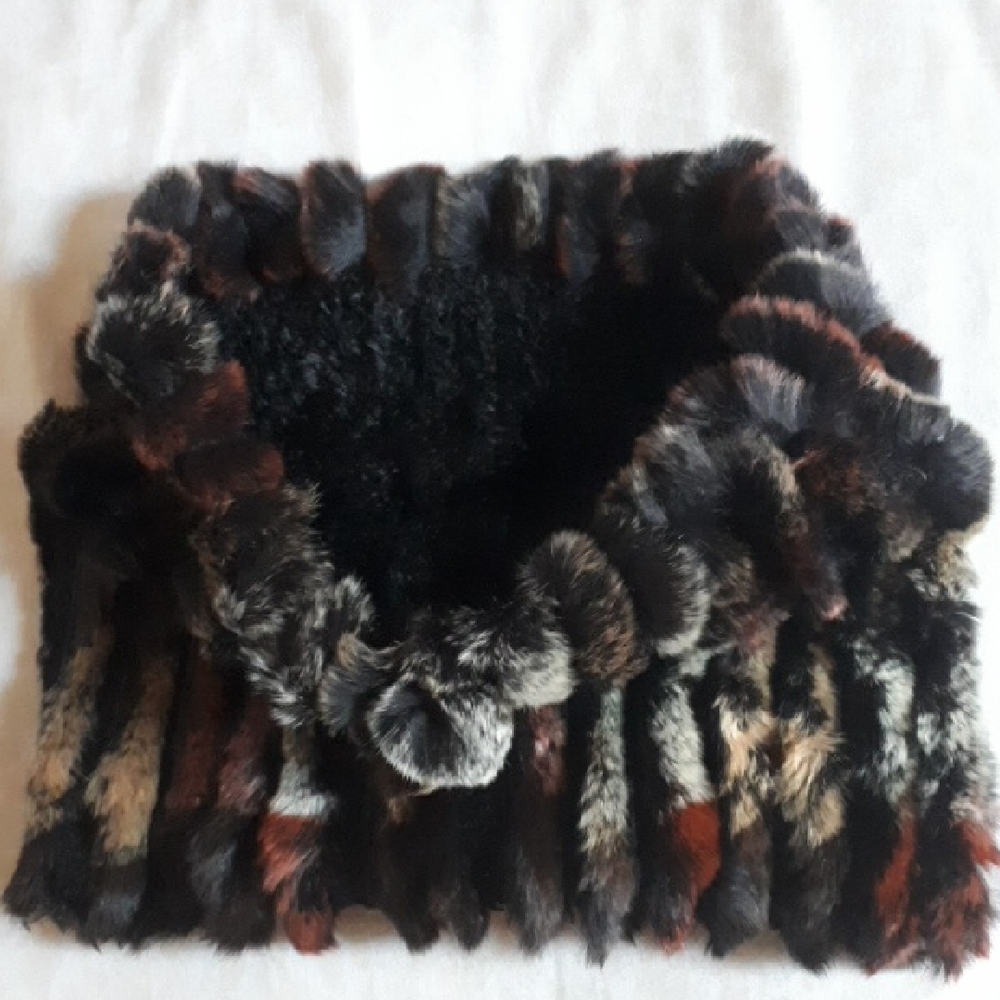 Kyi Kyi Multicolour Fur Neck Warmer Scarf